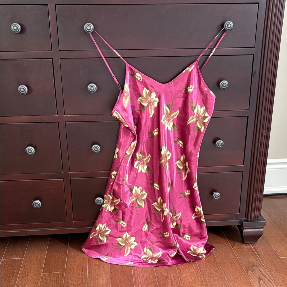 NWT Floral Burgundy Chemise